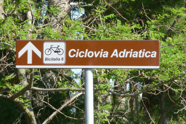 segnaletica ciclabile adriatica